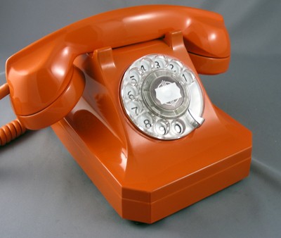 Stromberg Carlson 1243 - Orange