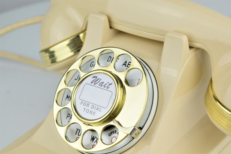 302 - Ivory - Brass Trim